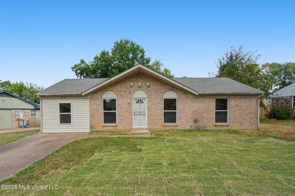 1768 Brown Cove Southaven, MS 38671