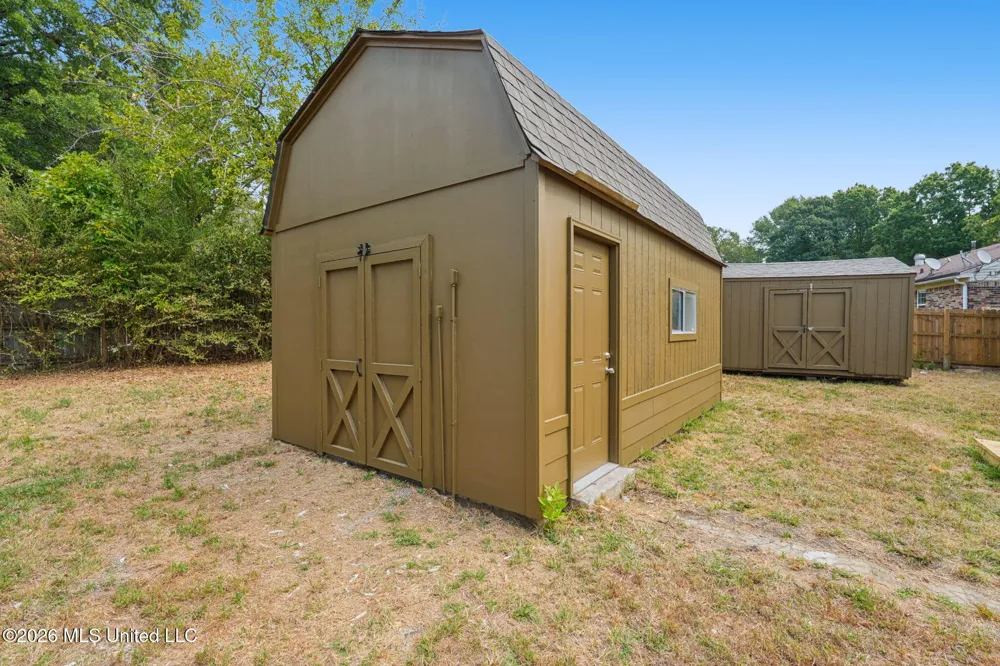 1768 Brown Cove Southaven, MS 38671