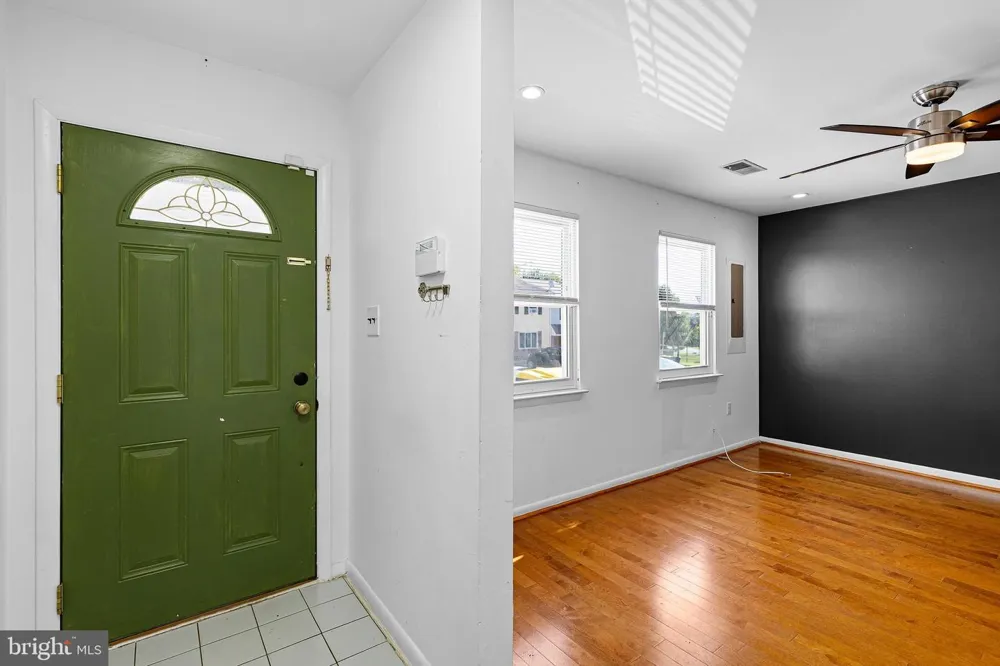 4 MARGIT LANE Wilmington, DE 19810
