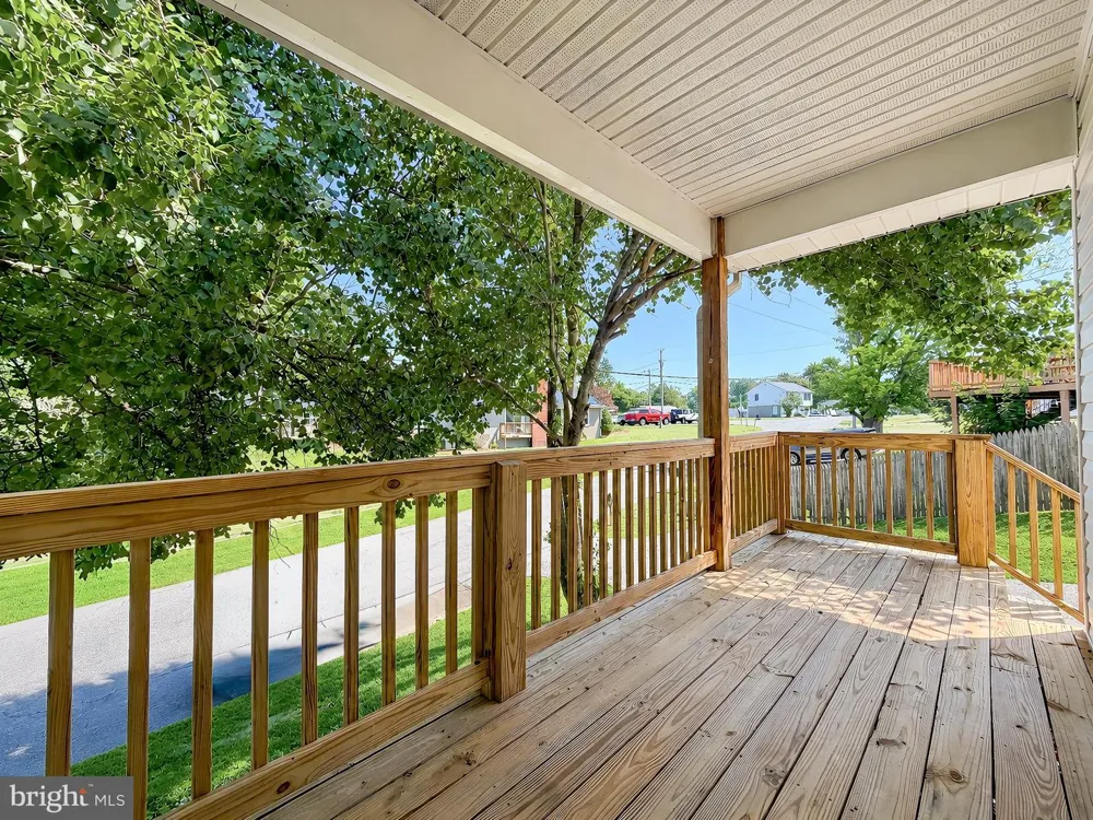 42221 RIDGE ROAD Mechanicsville, MD 20659