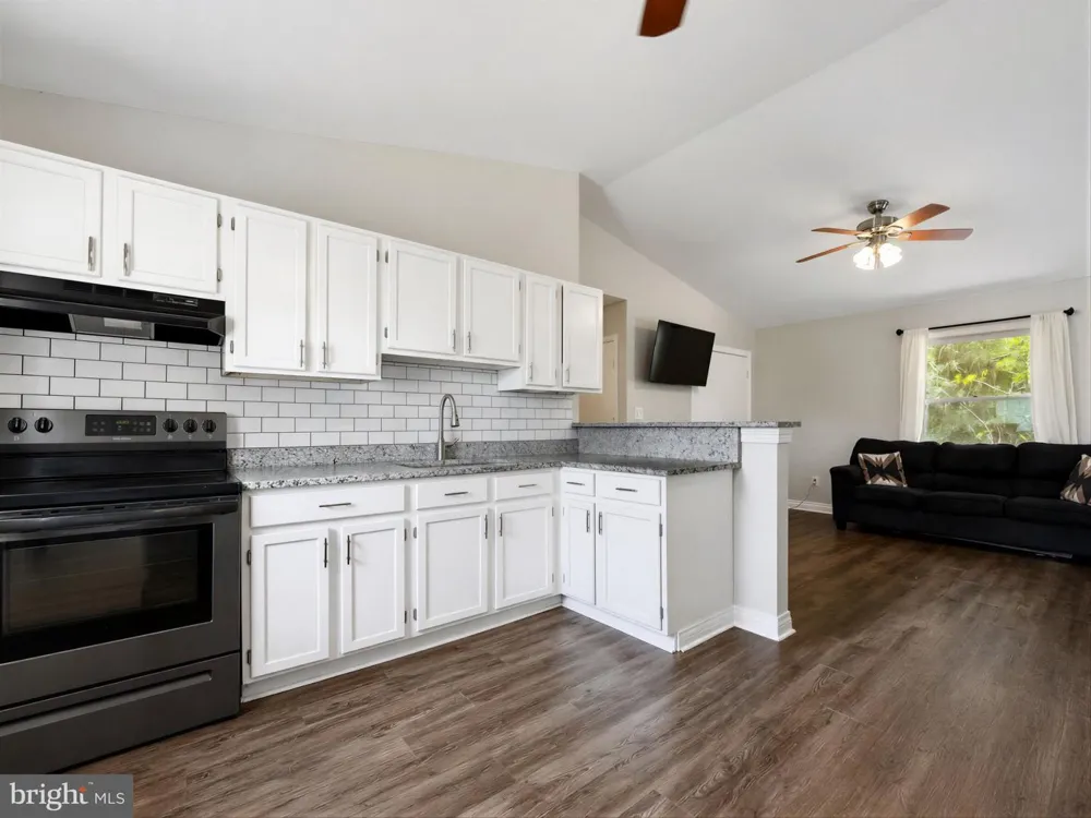 42221 RIDGE ROAD Mechanicsville, MD 20659