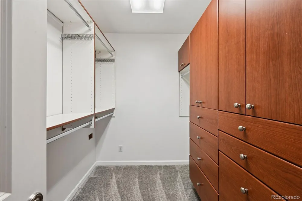 3428 S Race Street Englewood, CO 80113