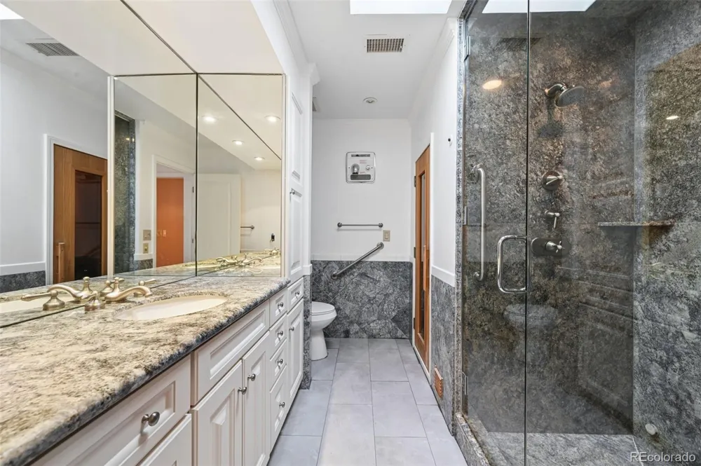3428 S Race Street Englewood, CO 80113