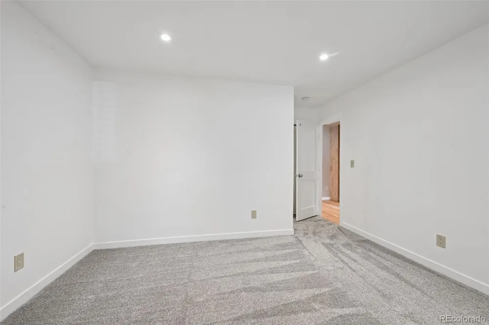 3428 S Race Street Englewood, CO 80113