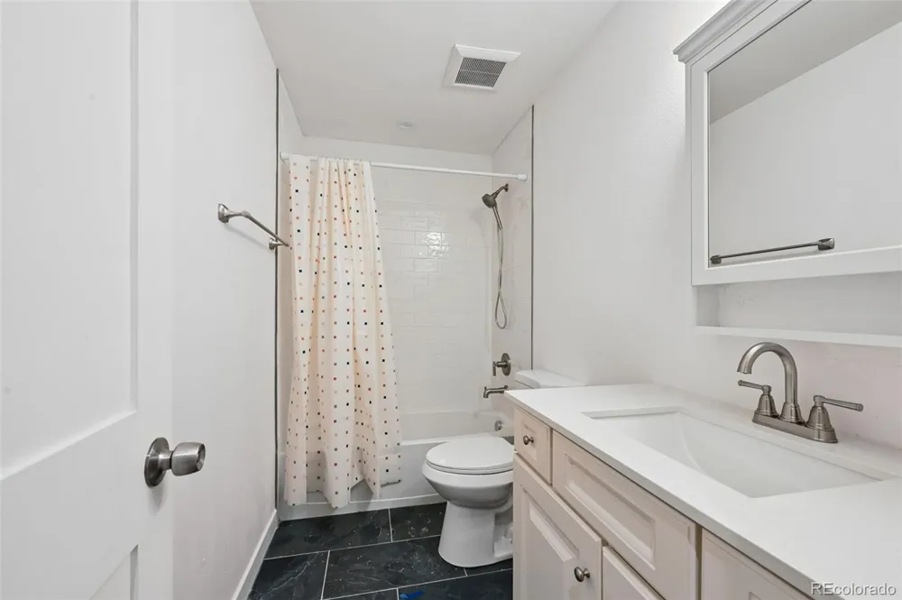 3428 S Race Street Englewood, CO 80113