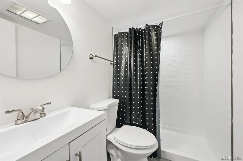 3428 S Race Street Englewood, CO 80113