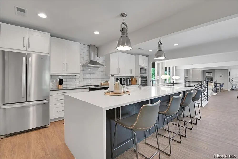 3428 S Race Street Englewood, CO 80113