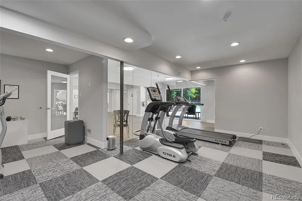3428 S Race Street Englewood, CO 80113