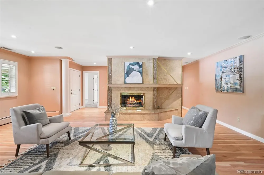 3428 S Race Street Englewood, CO 80113