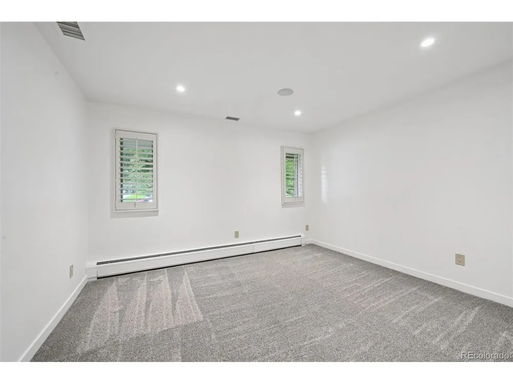 3428 S Race Street Englewood, CO 80113