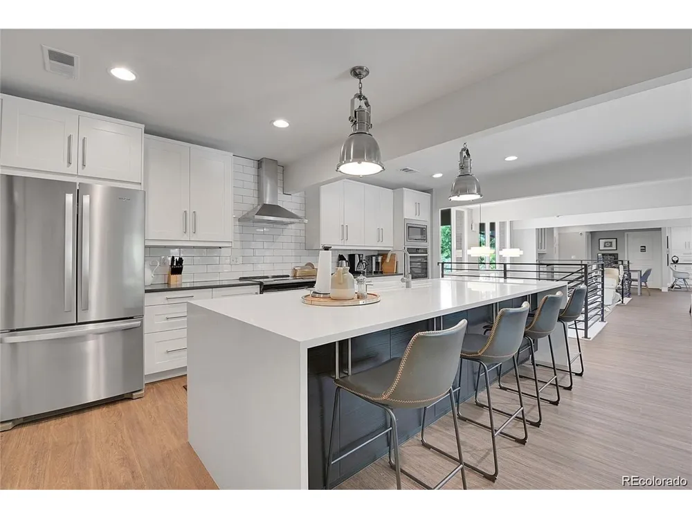3428 S Race Street Englewood, CO 80113