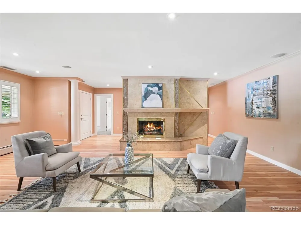 3428 S Race Street Englewood, CO 80113