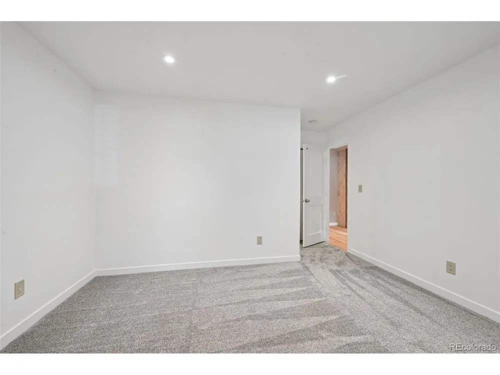 3428 S Race Street Englewood, CO 80113