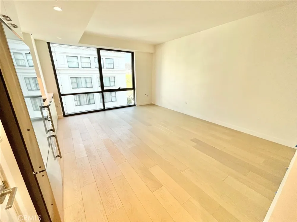 400 S Broadway #1010 Los Angeles, CA 90013