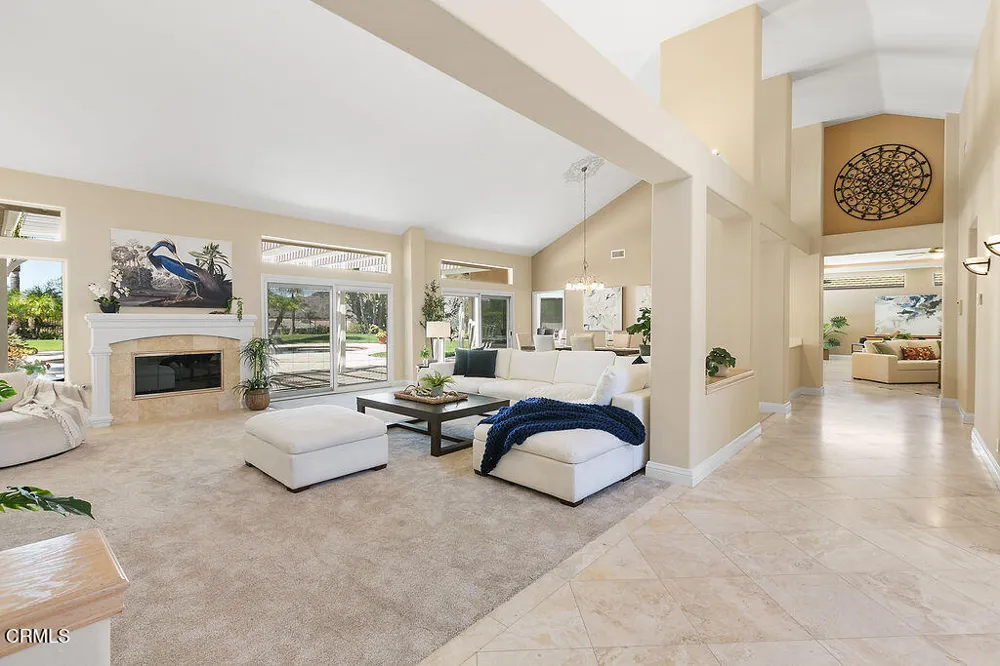 2123 Bennington Court Thousand Oaks, CA 91360