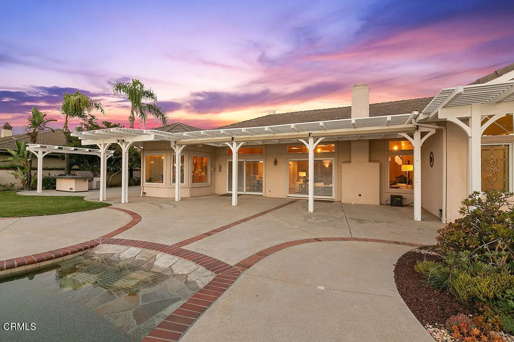 2123 Bennington Court Thousand Oaks, CA 91360