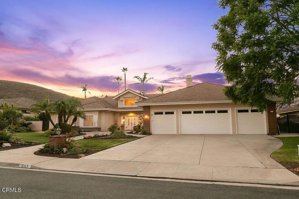 2123 Bennington Court Thousand Oaks, CA 91360