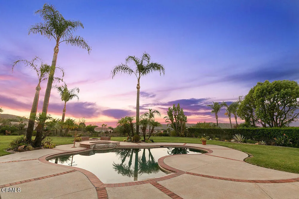 2123 Bennington Court Thousand Oaks, CA 91360