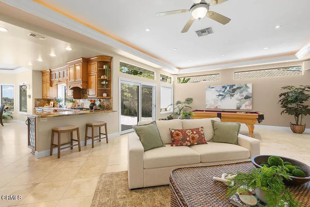 2123 Bennington Court Thousand Oaks, CA 91360