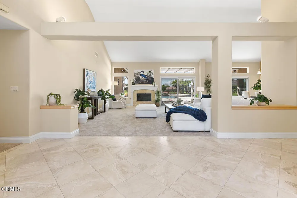 2123 Bennington Court Thousand Oaks, CA 91360