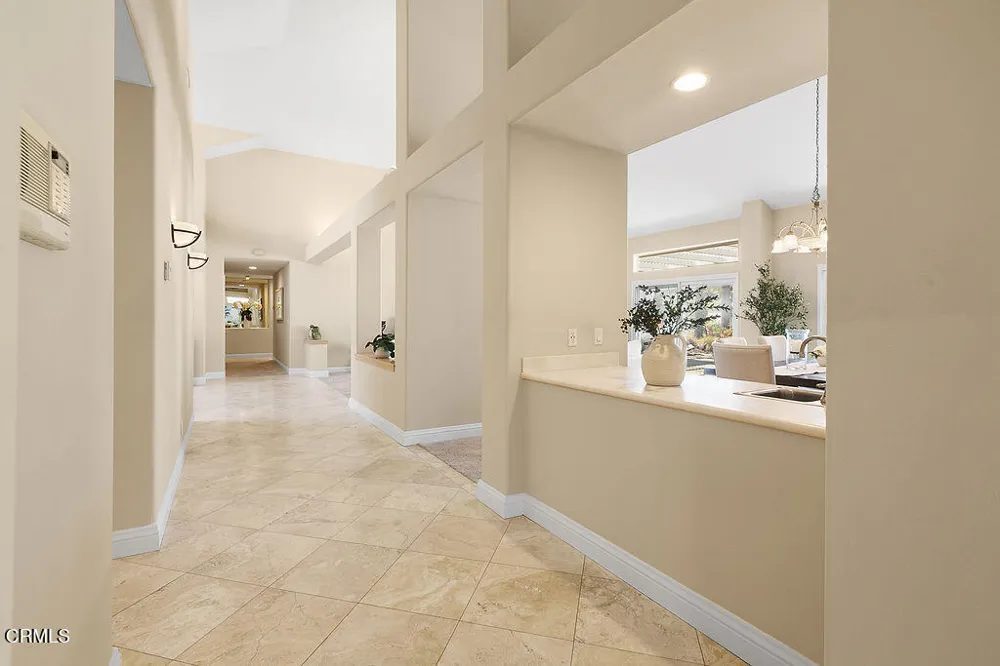 2123 Bennington Court Thousand Oaks, CA 91360