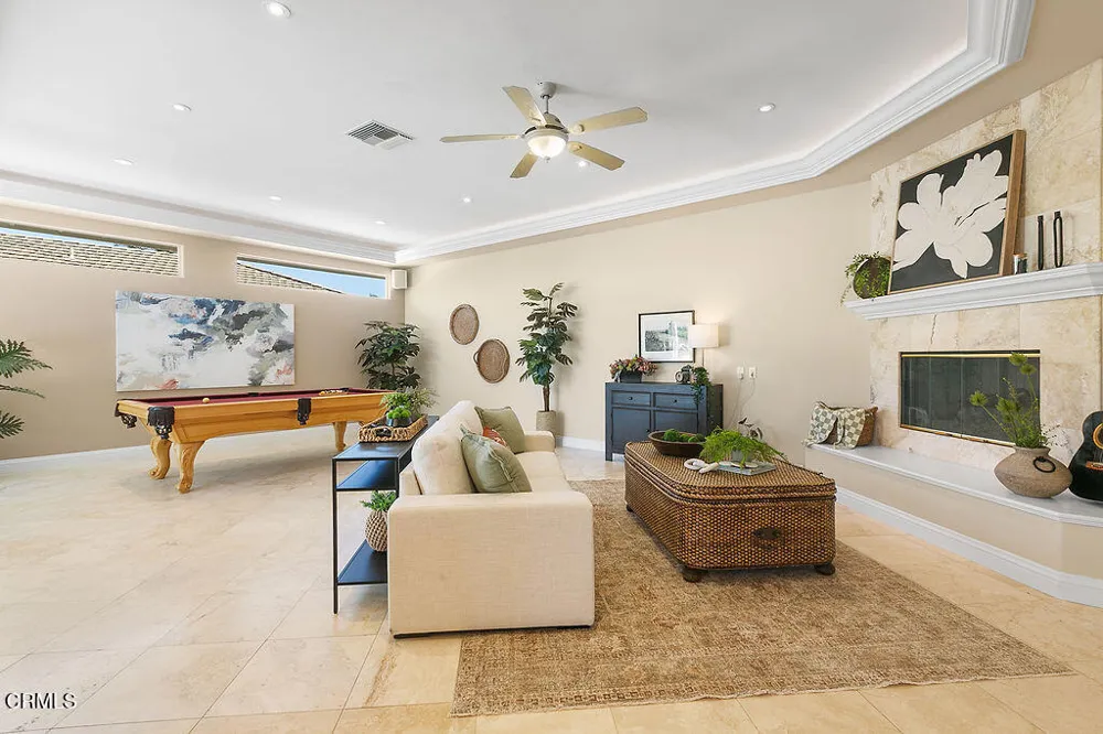 2123 Bennington Court Thousand Oaks, CA 91360