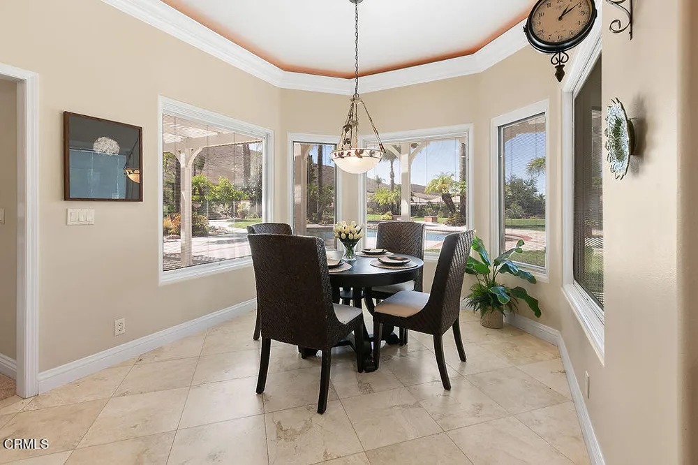 2123 Bennington Court Thousand Oaks, CA 91360