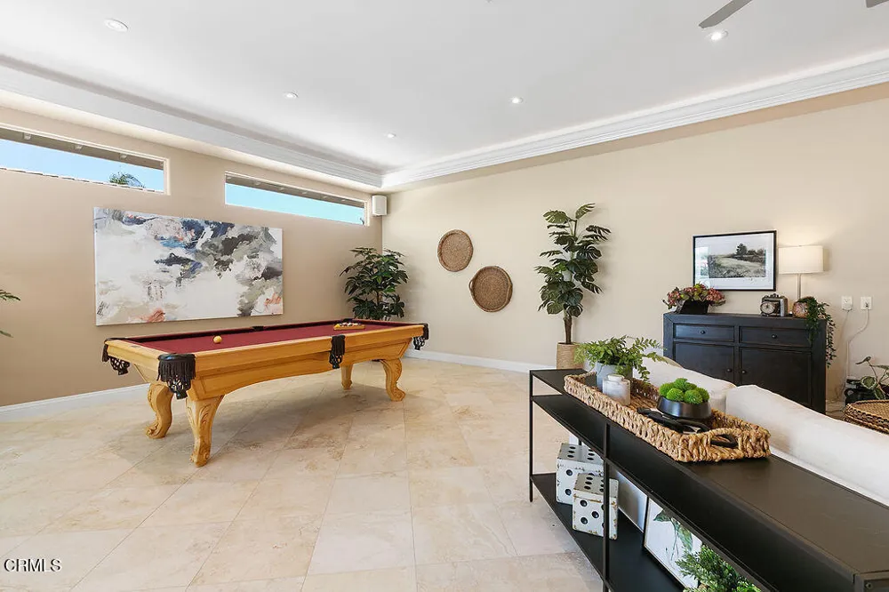 2123 Bennington Court Thousand Oaks, CA 91360