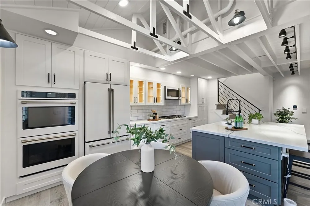 17515 Via Lindo Tustin, CA 92780