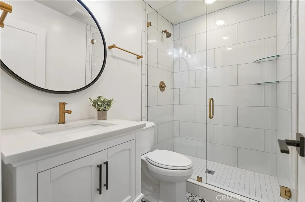 17515 Via Lindo Tustin, CA 92780