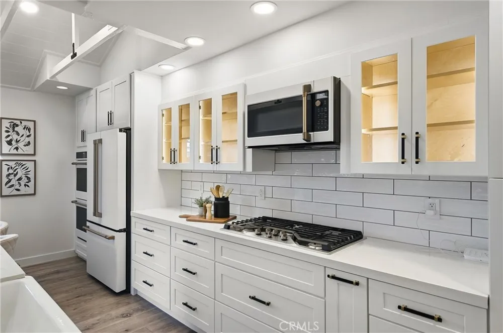 17515 Via Lindo Tustin, CA 92780