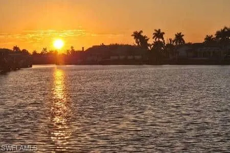 716 SW 32nd Court Cape Coral, FL 33991