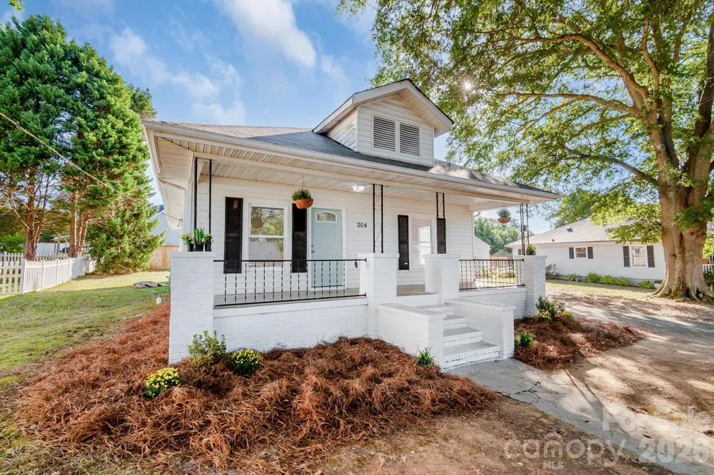 204 Pleasant Street Belmont, NC 28012