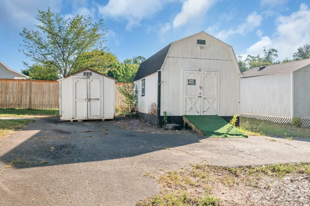 204 Pleasant Street Belmont, NC 28012
