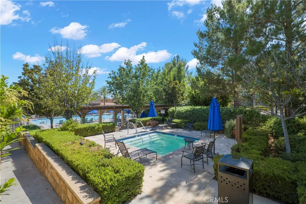24157 Via Perla Valencia, CA 91354