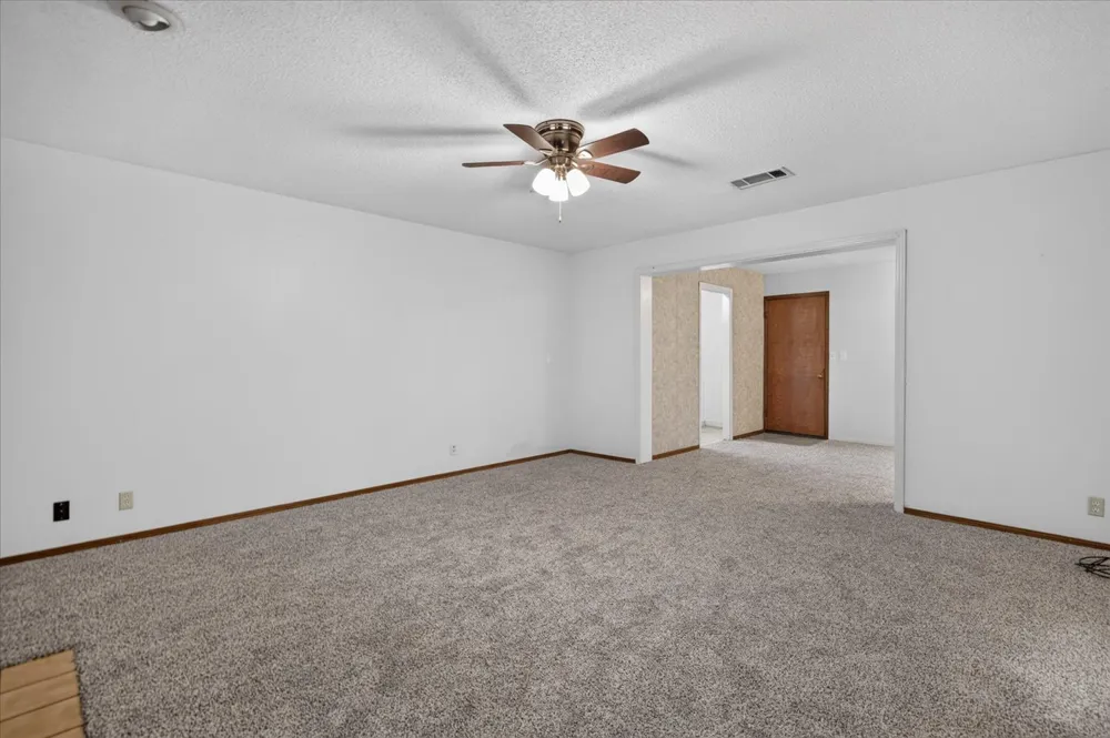 4313 Fleetwood Drive Bartlesville, OK 74006