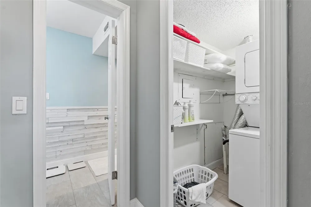 2935 FEATHER DRIVE #65-D Clearwater, FL 33759