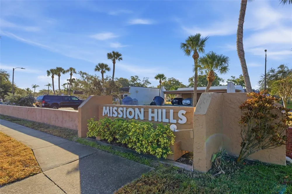 2935 FEATHER DRIVE #65-D Clearwater, FL 33759