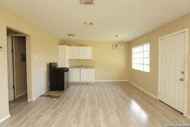 520 Altitude Dr San Antonio, TX 78227