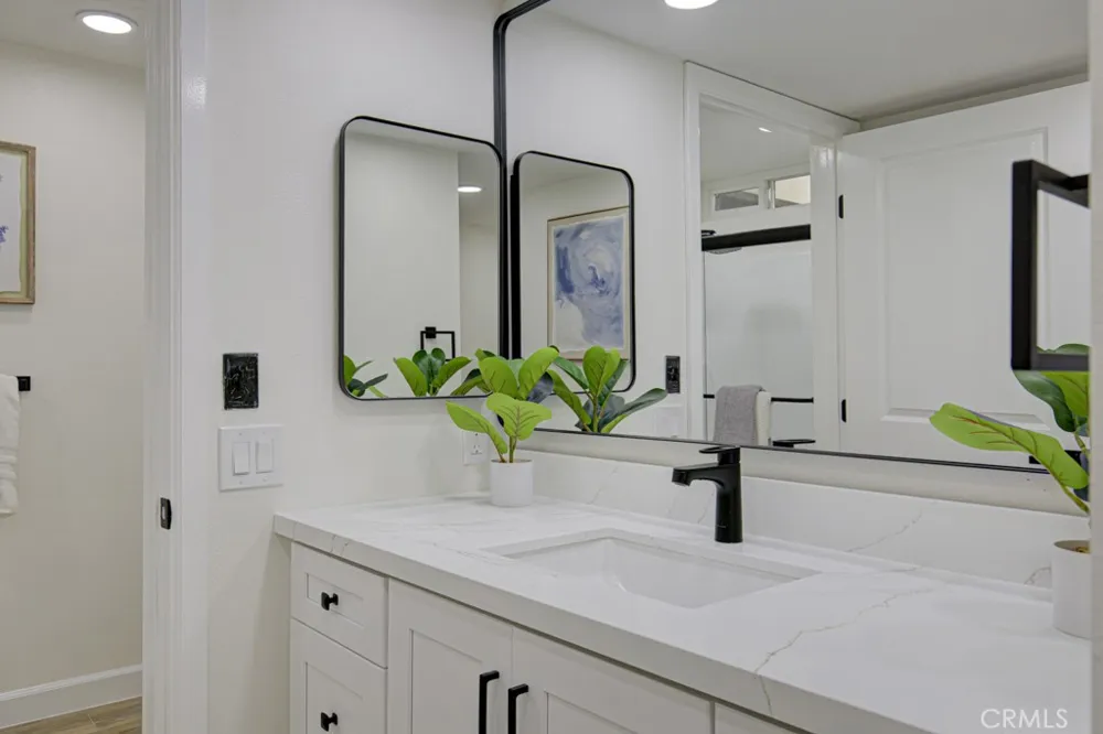 5499 Paseo Del Lago W #2D Laguna Woods, CA 92637