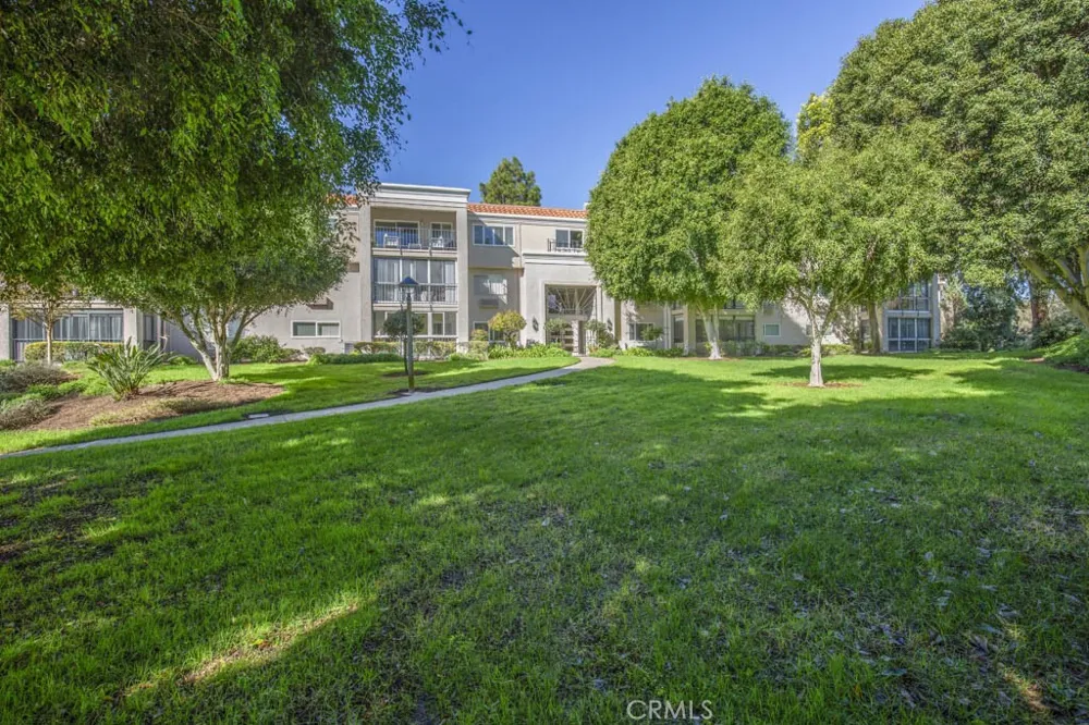 5499 Paseo Del Lago W #2D Laguna Woods, CA 92637
