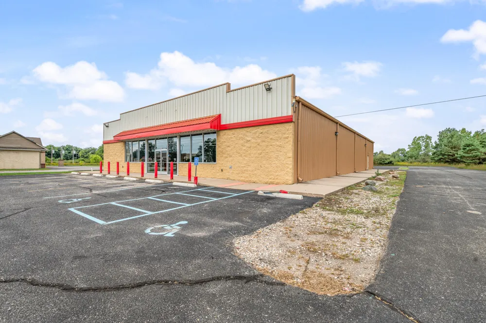 2646 9 Mile Road Remus, MI 49340