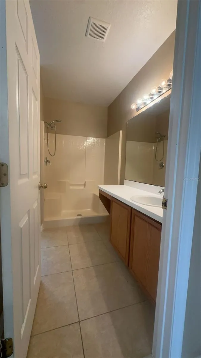 850 GLASTONBURY DRIVE Kissimmee, FL 34758