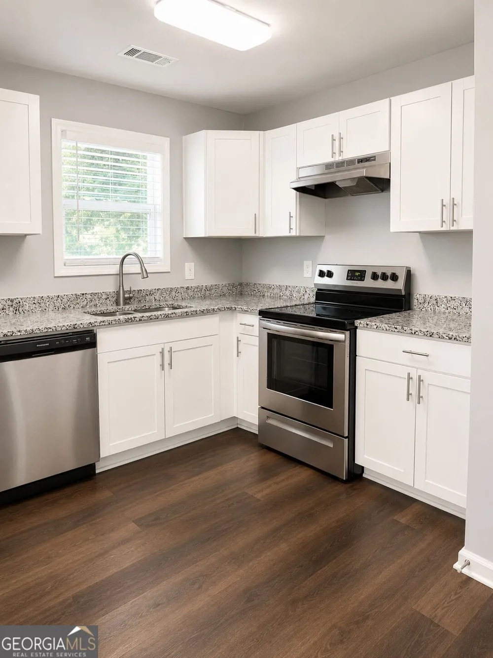 210 Pine Valley DR Powder Springs, GA 30127