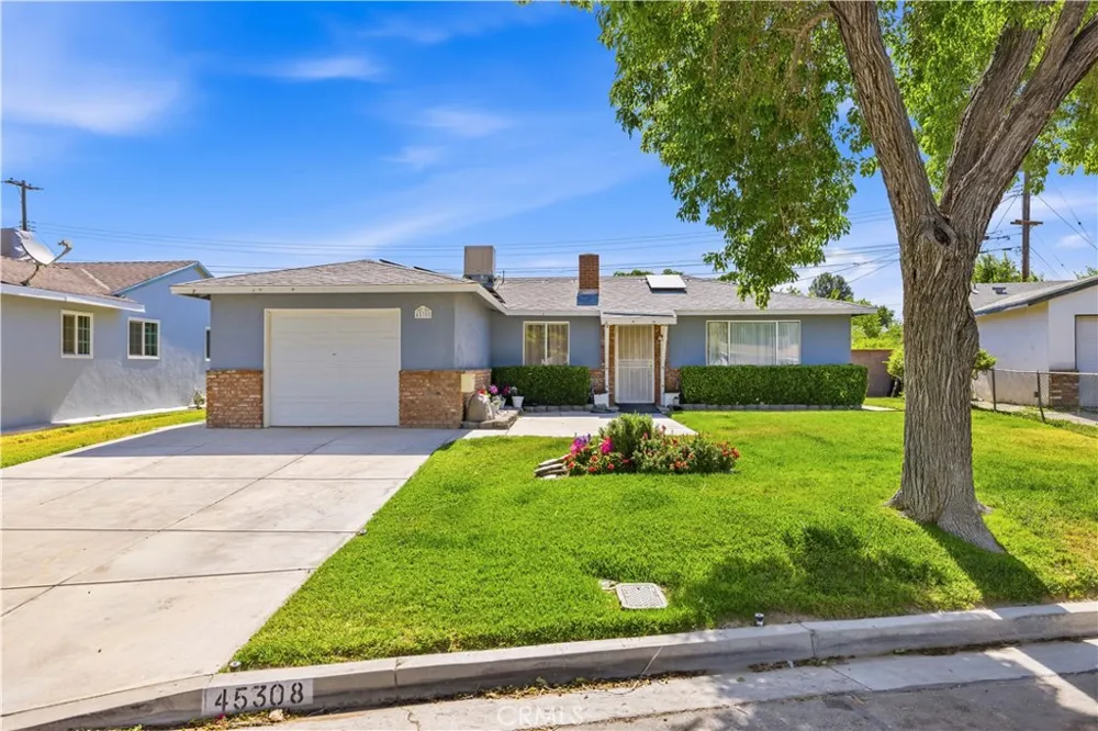 45308 Newtree Lancaster, CA 93534