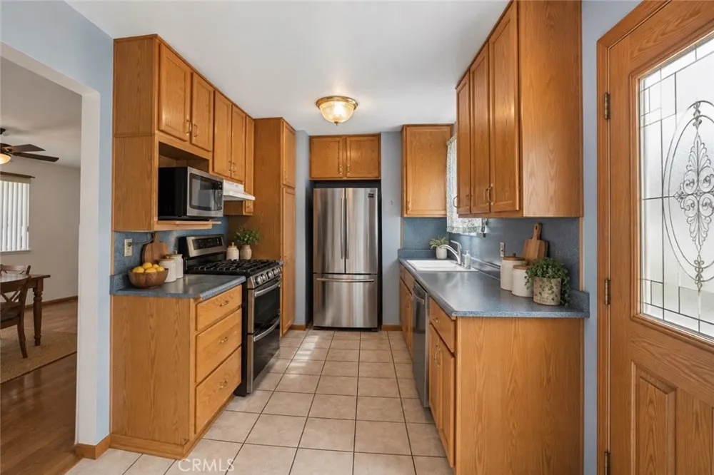 45308 Newtree Lancaster, CA 93534