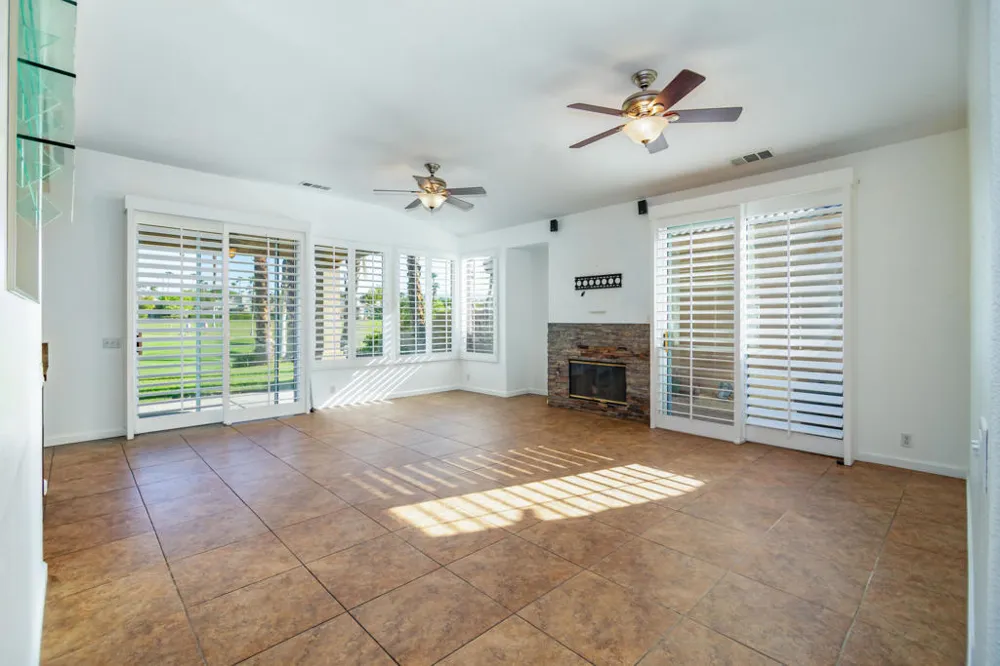 67520 S Laguna Drive Cathedral City, CA 92234