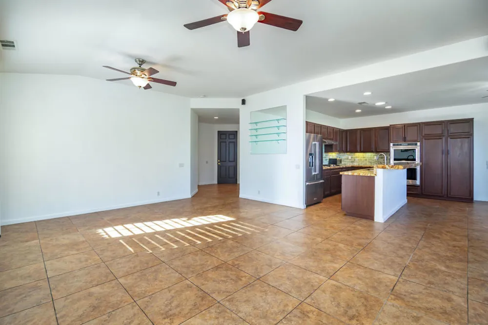 67520 S Laguna Drive Cathedral City, CA 92234