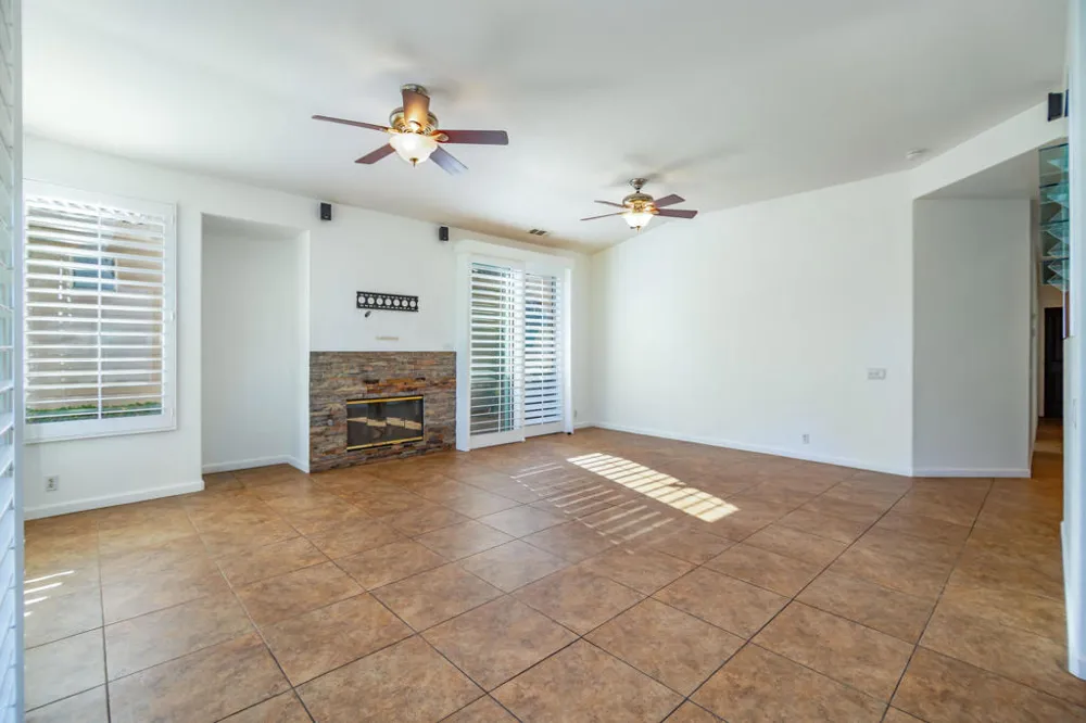 67520 S Laguna Drive Cathedral City, CA 92234