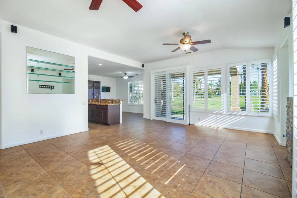 67520 S Laguna Drive Cathedral City, CA 92234